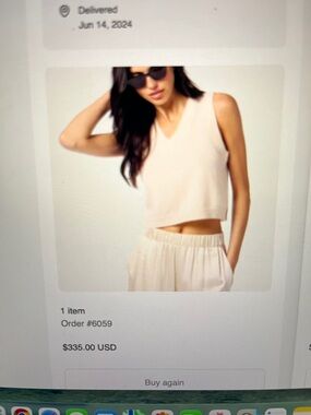 Sablyn 100% cashmere vest/sweater